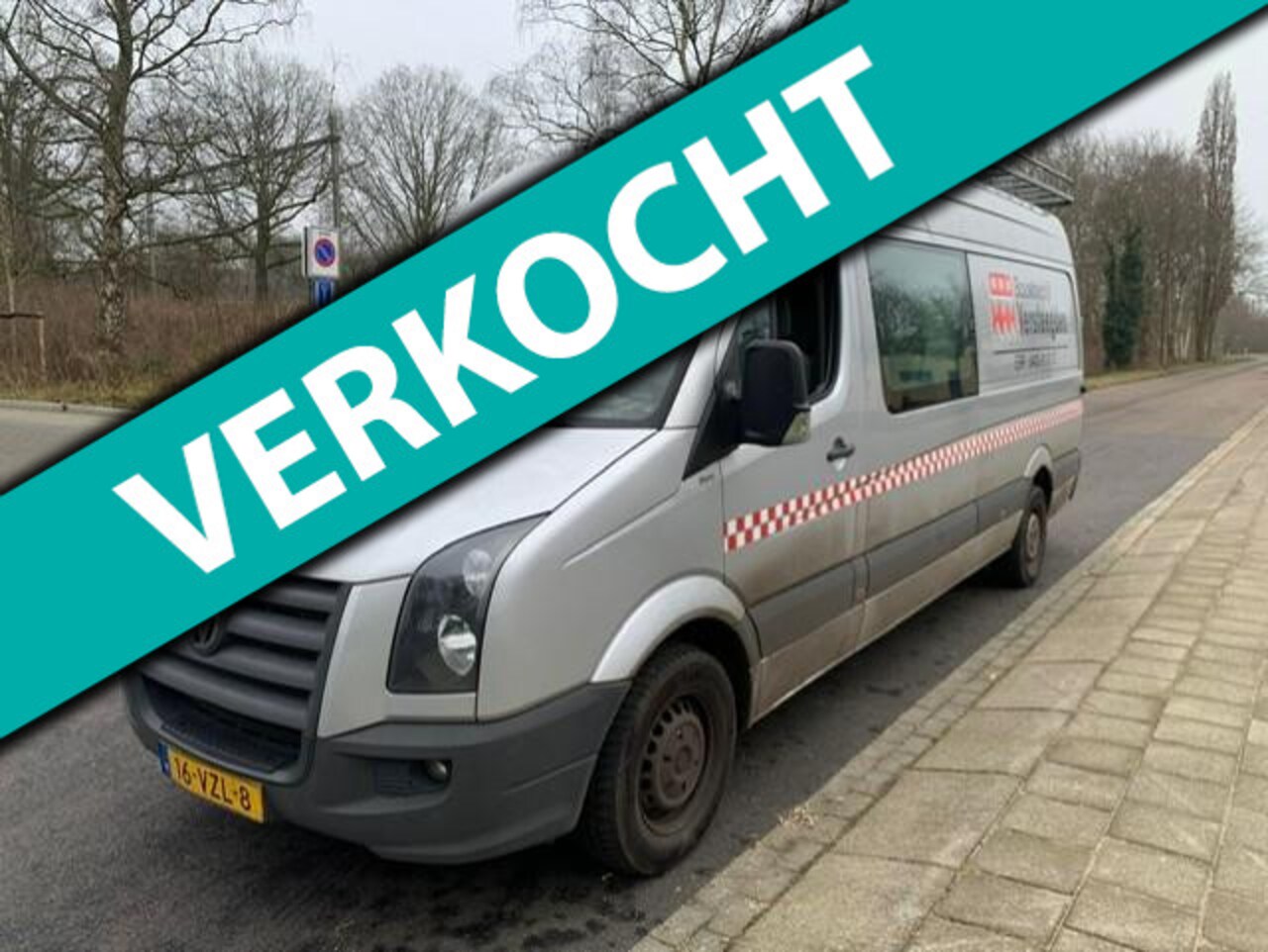 Volkswagen Crafter - 32 2.5 TDI L3H2 DC Trendline / Airco / Cruisecontrol - AutoWereld.nl