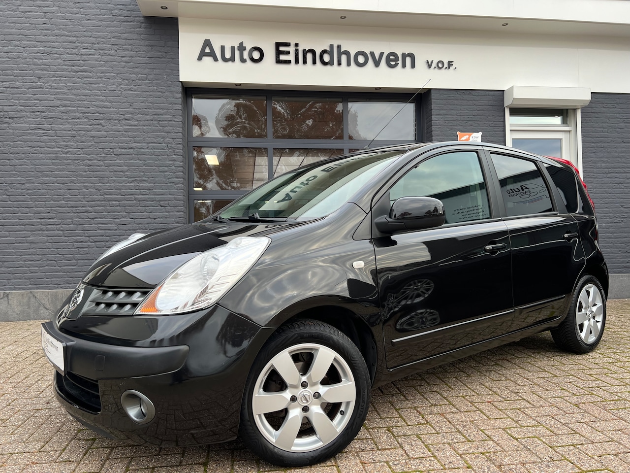 Nissan Note - 1.6 First Note Automaat,Airco,Trekhaak,Nette auto € 5495,- - AutoWereld.nl