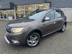 Dacia Sandero Stepway - TCe 90PK AUTOMAAT /Leer