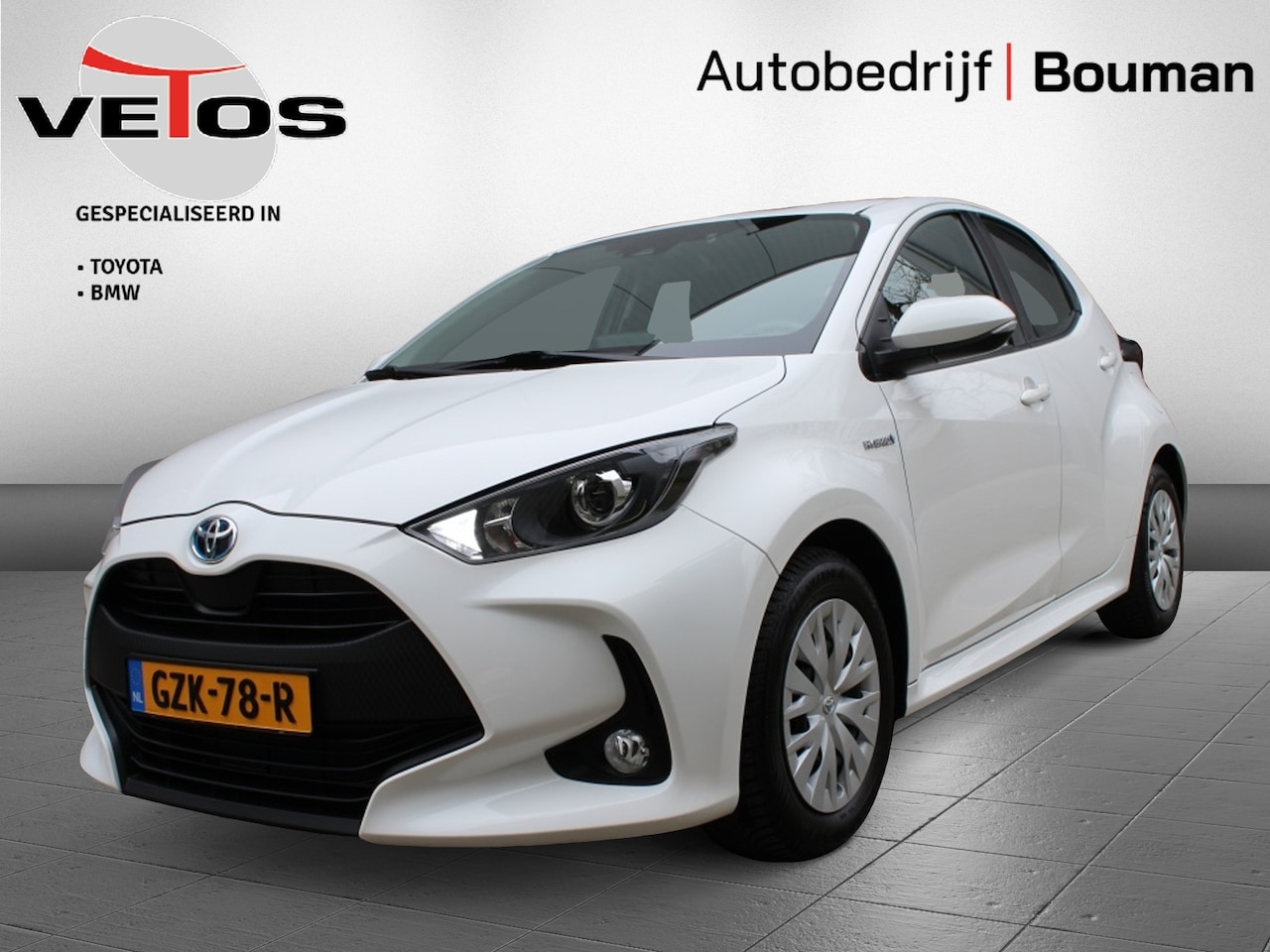 Toyota Yaris - 1.5 Hybride Comfort (PCS/Keyless/Navigatie) - AutoWereld.nl