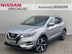 Nissan Qashqai - 1.2 DIG-T 115 Pk Tekna Plus Navigatie, Panoramadak, Leder, 19"Lm, Climate Control, LED, Af