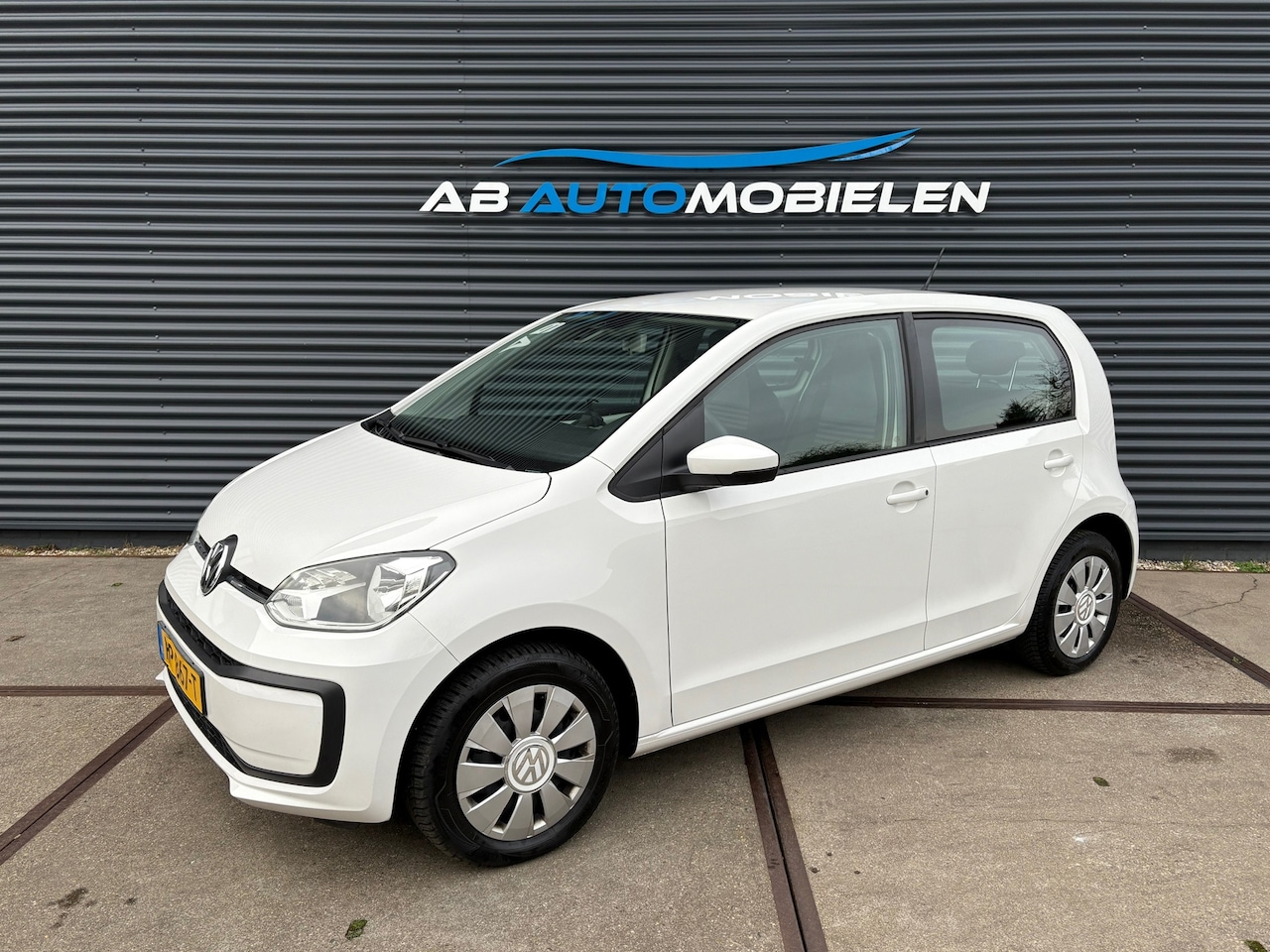 Volkswagen Up! - 1.0 BMT move up! 5 DEURS/ BLUETOOTH/ LED VERL - AutoWereld.nl