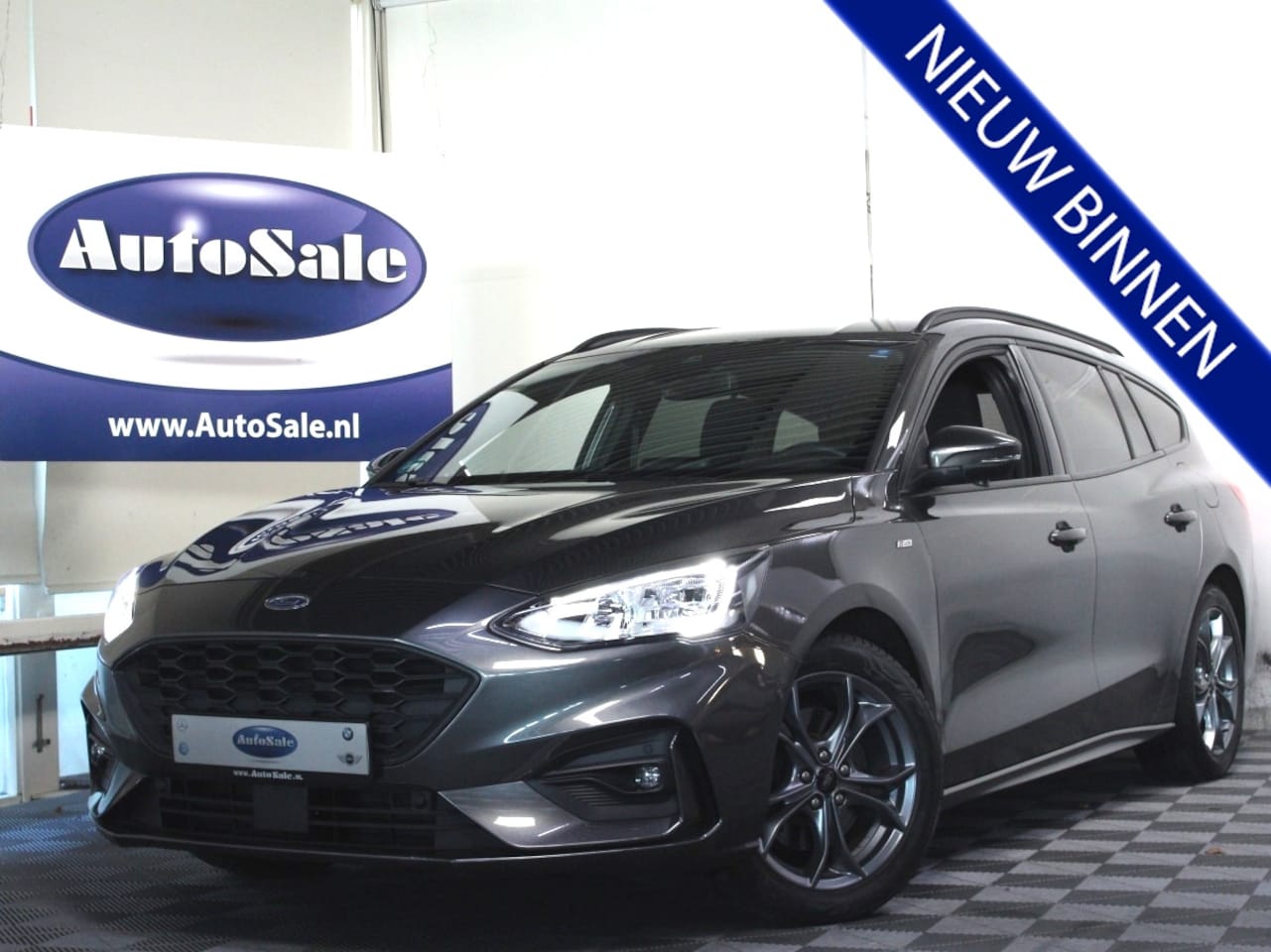 Ford Focus Wagon - 1.5 EcoBoost ST-Line AUT CARPLAY NAV ACC TREKHAAK '20 - AutoWereld.nl