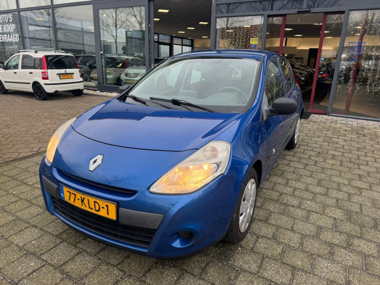 Renault Clio - 1.2 TCe Special Line NW. APK NAVI BJ 2010 !!! - AutoWereld.nl