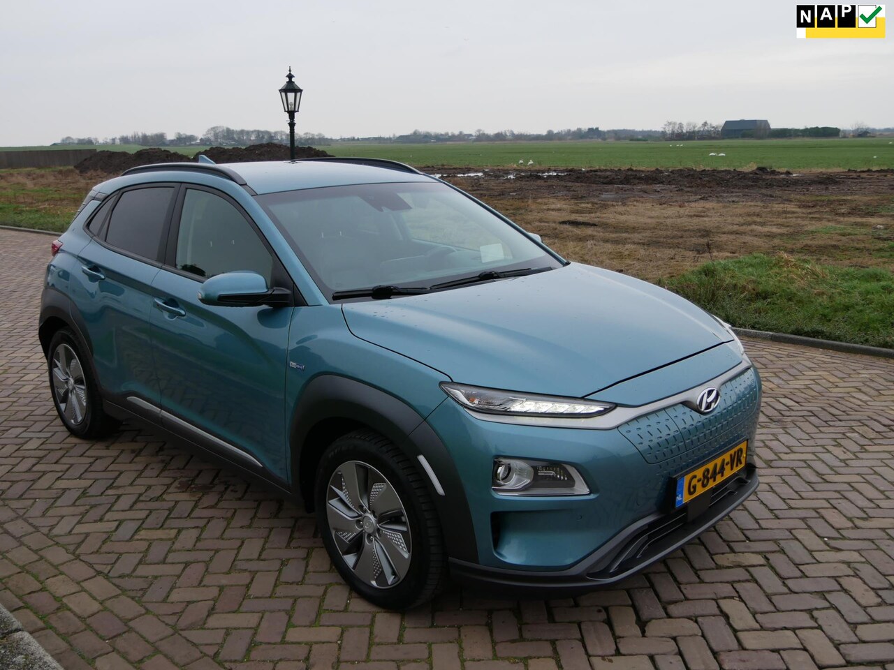 Hyundai Kona Electric - EV Premium 64 kWh ** 13999 NETTO ** - AutoWereld.nl