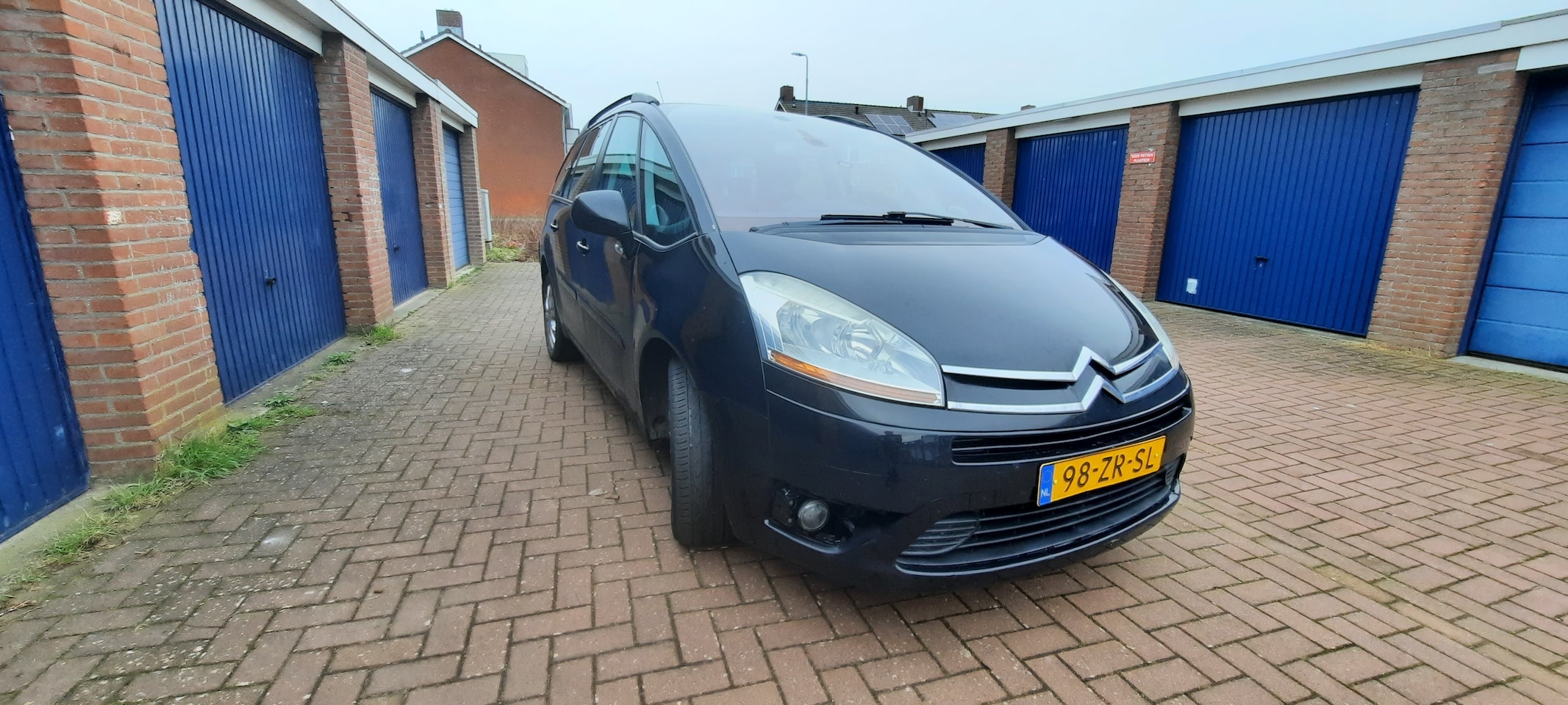 Citroën Grand C4 Picasso - 2.0-16V Ambiance EB6V 7p. VOL APK  LPG - AutoWereld.nl