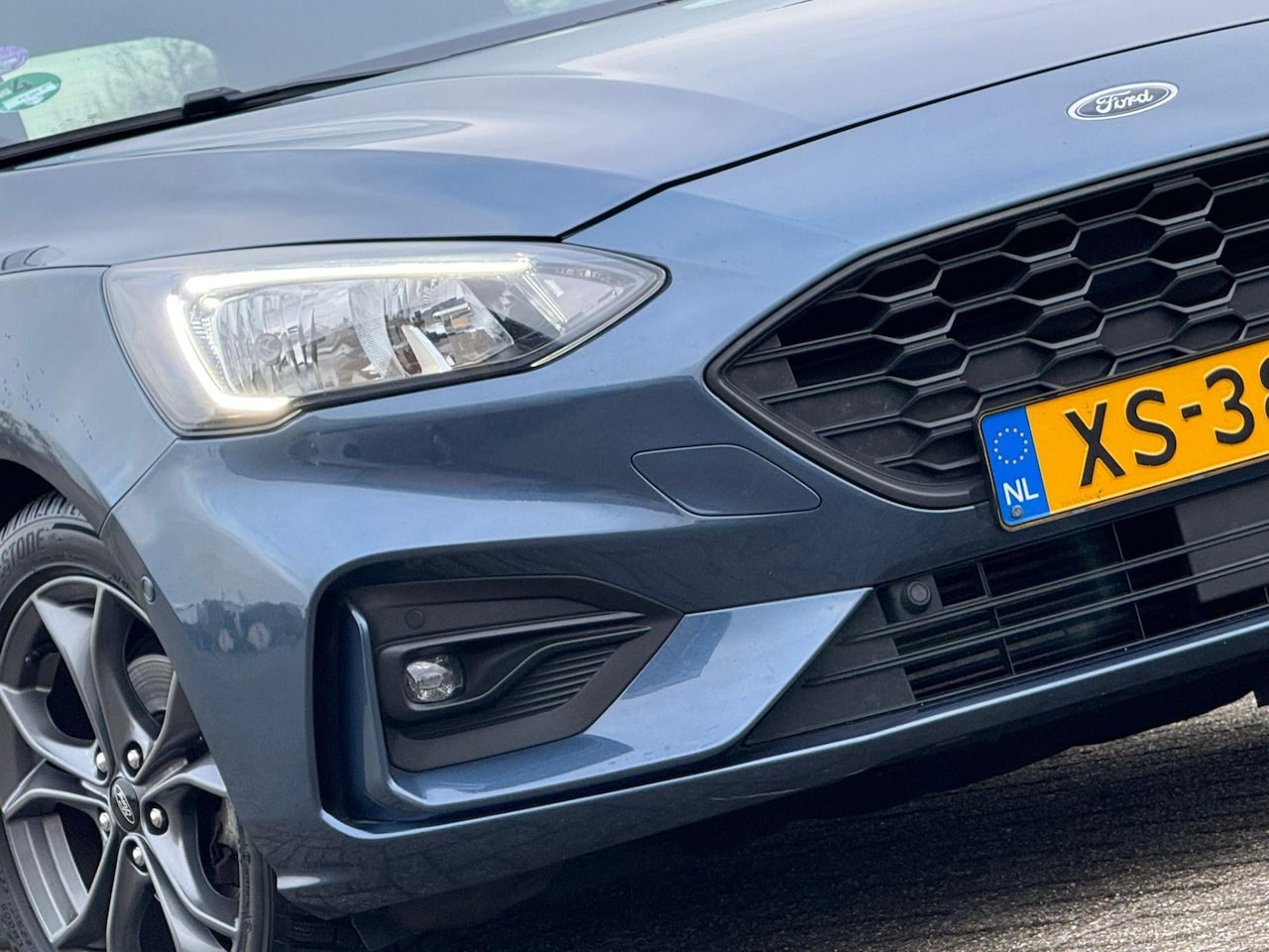 Ford Focus - 1.0 E.B. ST Line Business - Performance Blue - B&O/Winterpakket/Carplay - AutoWereld.nl