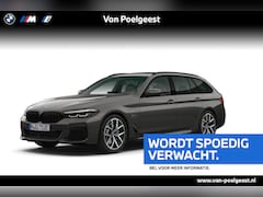 BMW 5-serie Touring - 530e High Executive M-Sport Glazen Schuifdak / Driving Assistant Prof / Head Up Display /