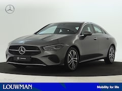 Mercedes-Benz CLA-Klasse - 180 Star Edition | Parkeerpakket met achteruitrijcamera | KEYLESS GO | Dodehoekassistent |