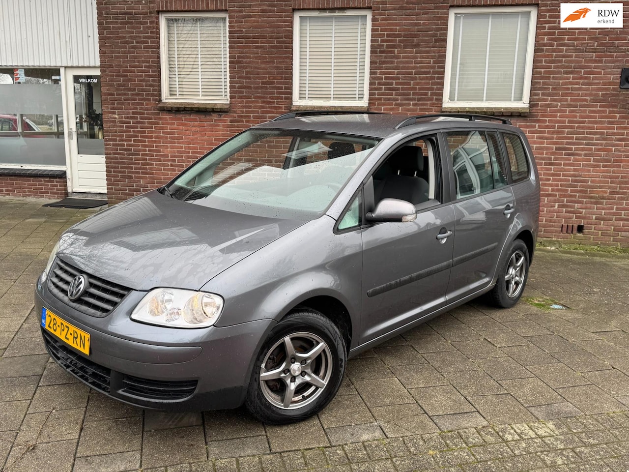 Volkswagen Touran - 1.6-16V FSI 1.6-16V FSI - AutoWereld.nl