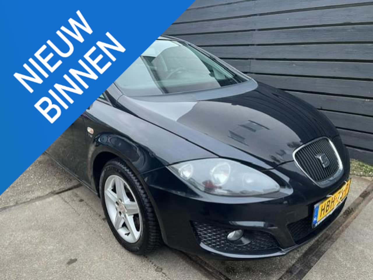 Seat Leon - 1.4 TSI Style SERVICE ONDERHOUD/141.312KM/APK 10-2025! - AutoWereld.nl