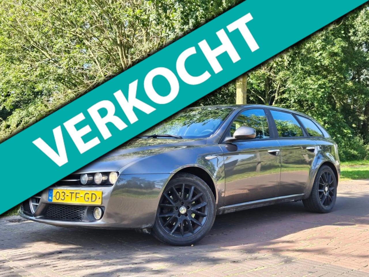 Alfa Romeo 159 Sportwagon - 1.9 JTS Distinctive 1.9 JTS Distinctive - AutoWereld.nl