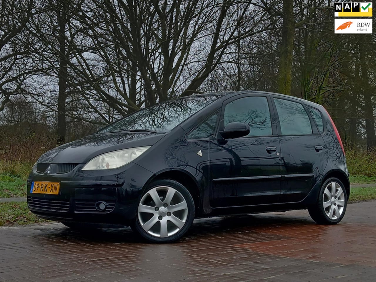 Mitsubishi Colt - 1.3 Invite - AutoWereld.nl