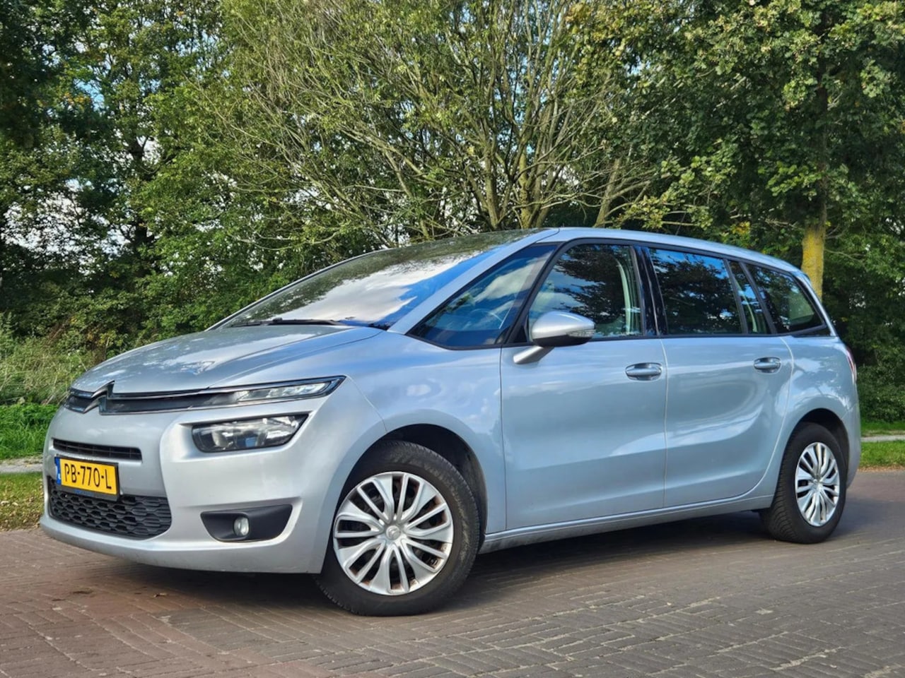 Citroën Grand C4 Picasso - 1.6 e-HDi ??Technical Perfect!!! Exportprijs - AutoWereld.nl