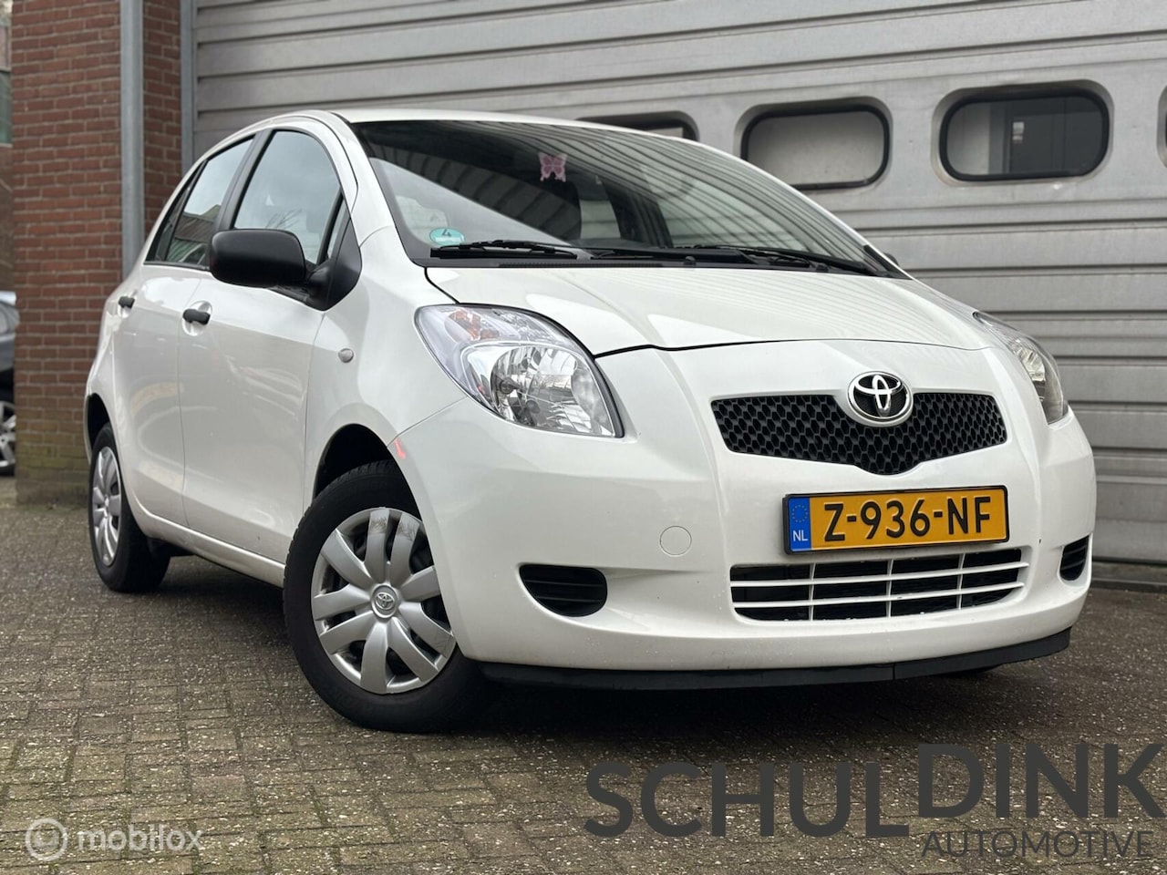 Toyota Yaris - 1.0 VVTi Cool AIRCO|ELEKTRISCHE RAMEN|5-DEURS - AutoWereld.nl