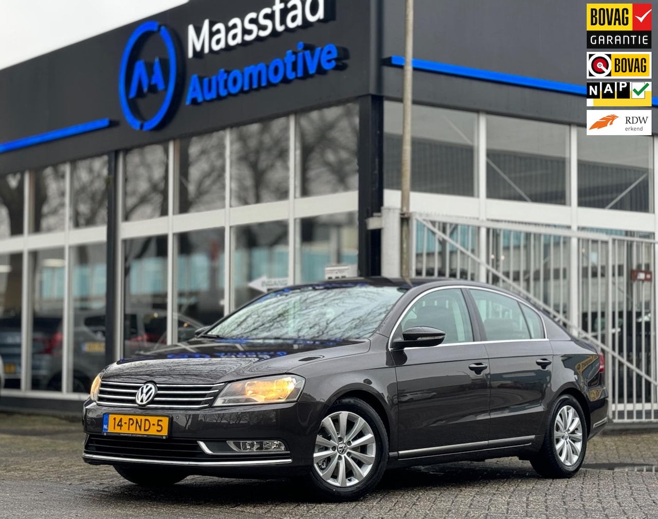 Volkswagen Passat - 1.8 TSI Navi Trekhaak Volledig VW onderhouden Nieuwe APK Airco LM velgen Topstaat - AutoWereld.nl