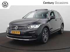 Volkswagen Tiguan - eHybrid Elegance Business / Panoramadak / Virtual / IQ light