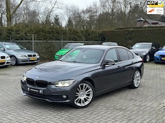 BMW 3-serie - 318i Centennial Executive|Climate control|18 inch|Stoelverw.|Nette staat