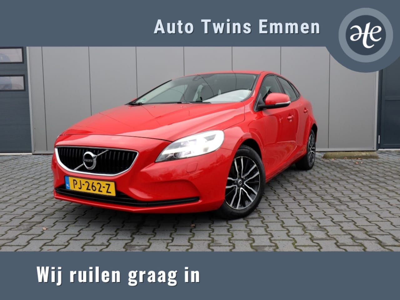 Volvo V40 - 2.0 D2 Nordic+ | Led | Media | PDC | Clima | Super zuinig - AutoWereld.nl