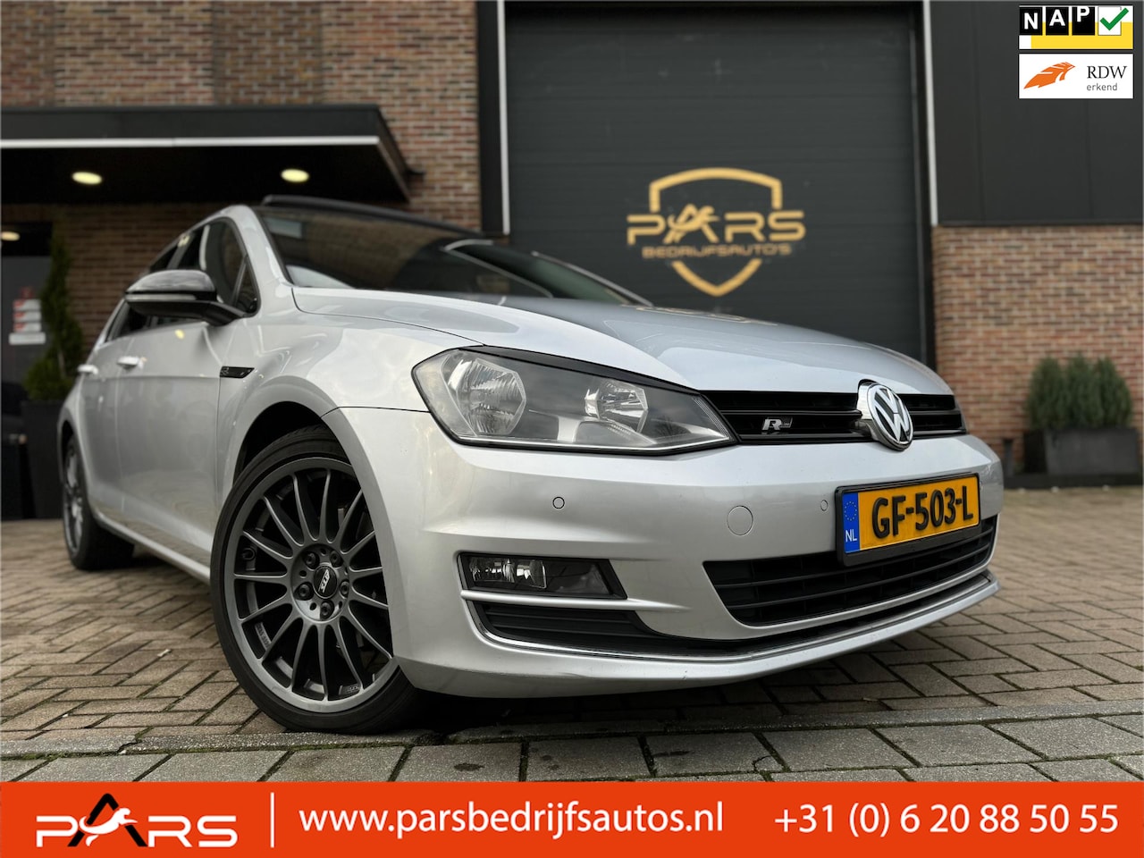 Volkswagen Golf - 1.4 TSI ACT Highline R-Line Automaat DSG Panorama Dak Leer Navi Airco Cruise Trekhaak zeer - AutoWereld.nl