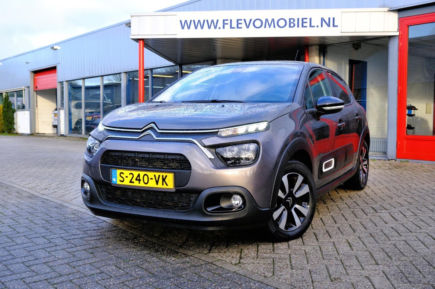 Citroën C3 - 1.2 PureTech 110pk Feel Edition Aut. Navi|Cam|Clima|DAB|LMV - AutoWereld.nl