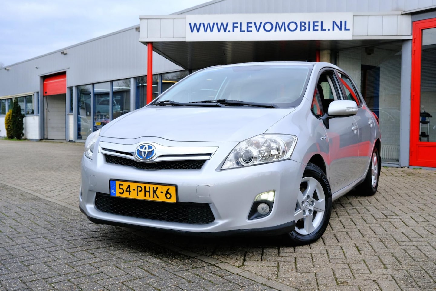 Toyota Auris - 1.8 Full Hybrid Aspiration Aut. Navi|Clima|LMV - AutoWereld.nl