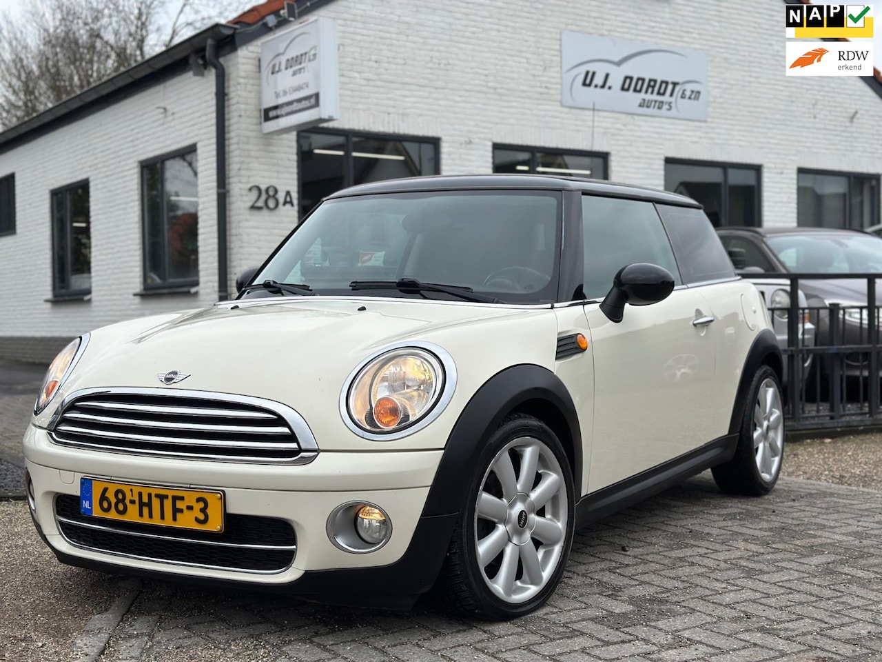 MINI Cooper - Mini 1.6 D Chili Automaat|Zeer netjes! - AutoWereld.nl