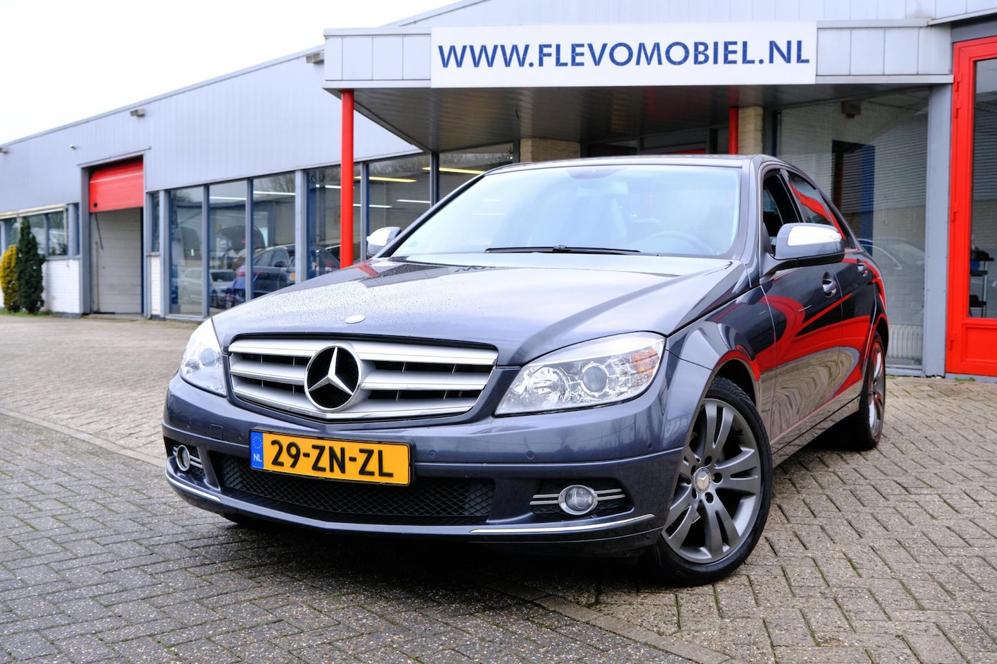 Mercedes-Benz C-klasse - 180 K Avantgarde Aut. Clima|Half Leder|LMV|PDC - AutoWereld.nl