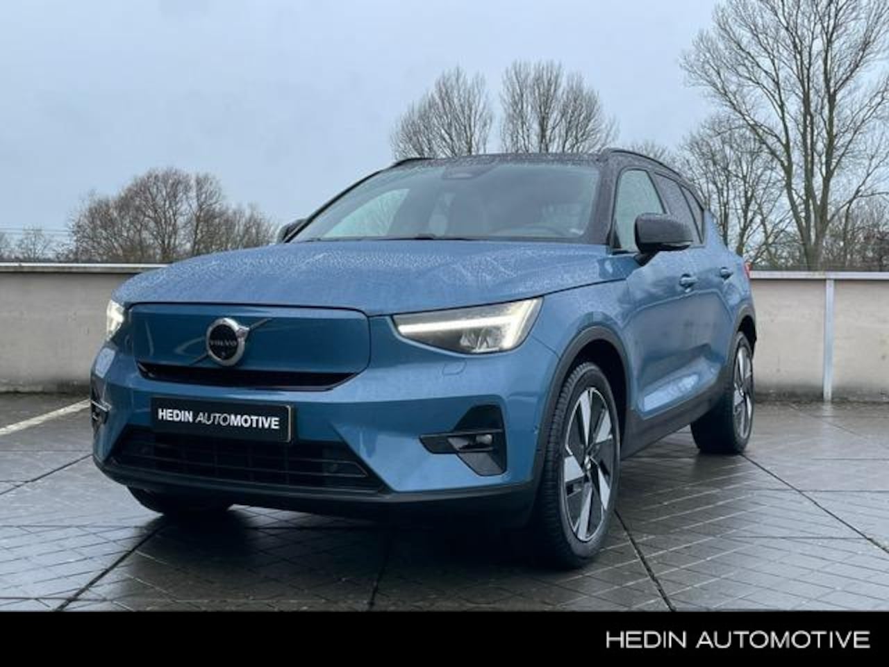 Volvo XC40 - Single Motor Extended Range Ultimate 82 kWh Panorama dak | Harman/Kardon | Extra Getint Gl - AutoWereld.nl