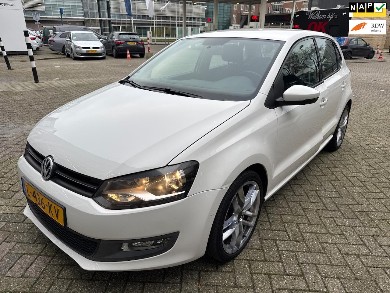 Volkswagen Polo - 1.2-12V Comfortline 1.2-12V Comfortline - AutoWereld.nl