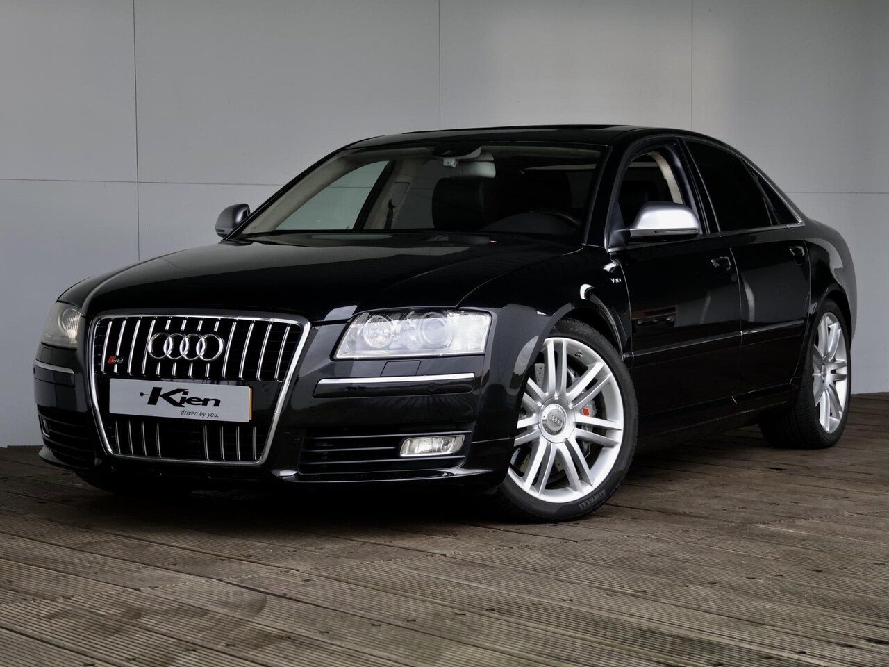 Audi A8 - 5.2 S8 quattro Pro Line+ | V10 | Pano | 450 PK | Soft close | Stoel stuur verwarming | - AutoWereld.nl