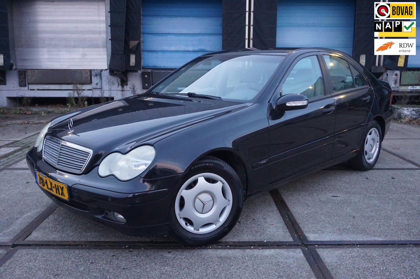 Mercedes-Benz C-klasse - 180 K. Amice * Cruise * Airco * - AutoWereld.nl