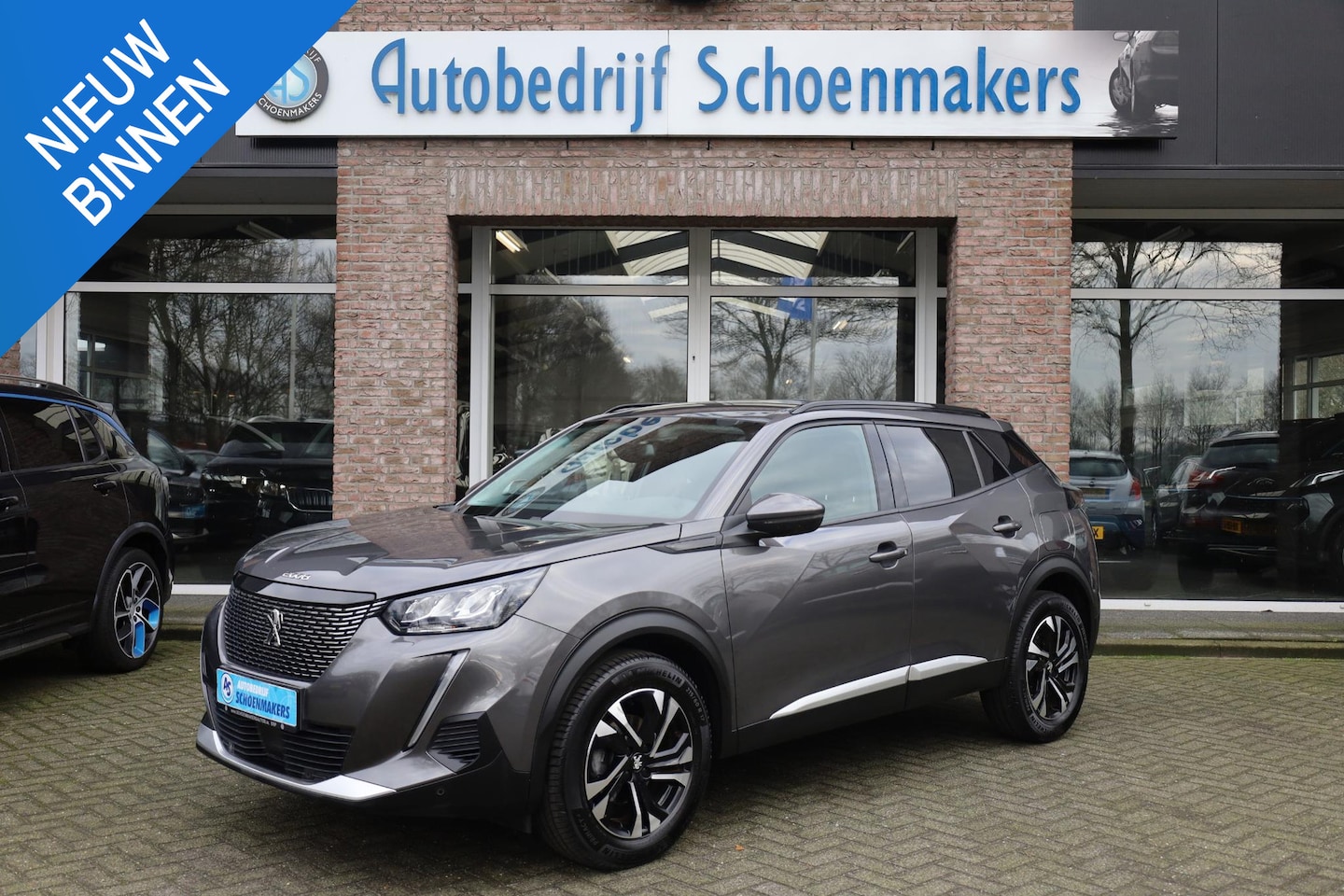 Peugeot 2008 - 1.2 PureTech Allure Pack CAMERA 3D/i-COCKPIT CARPLAY CRUISE DAB 2xPDC DEALER-ONDERHOUDEN H - AutoWereld.nl