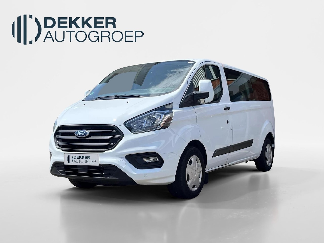 Ford Transit Custom - 320 2.0 TDCI 105PK L2H1 Trend 9 PERSOONS BUS! - AutoWereld.nl