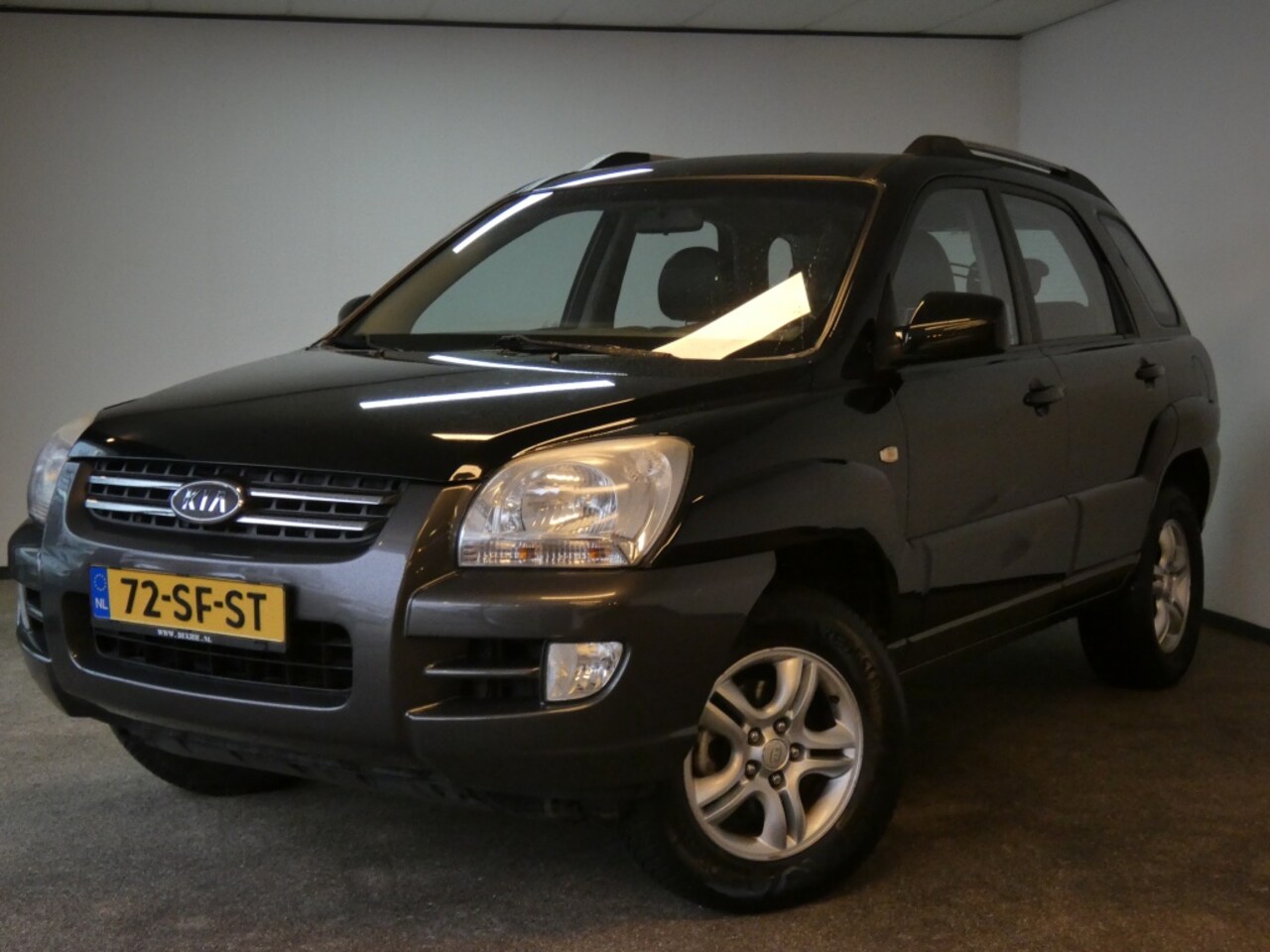 Kia Sportage - 2.0 CVVT Executive Nwe APK - AutoWereld.nl