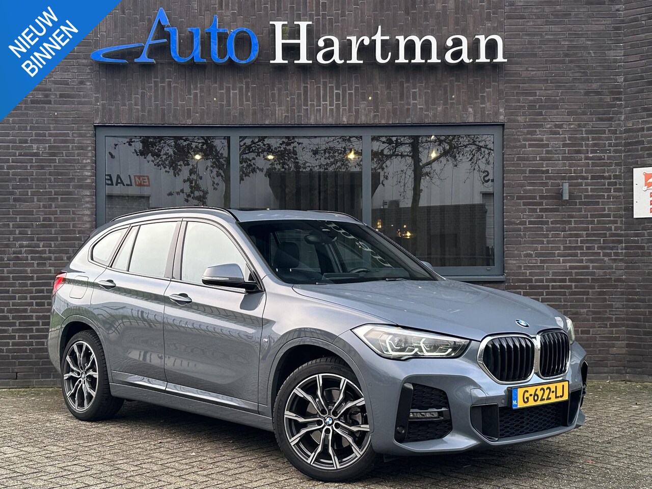 BMW X1 - sDrive20i High Executive M-sport PANO | Leder | HIFI | Head-up - AutoWereld.nl