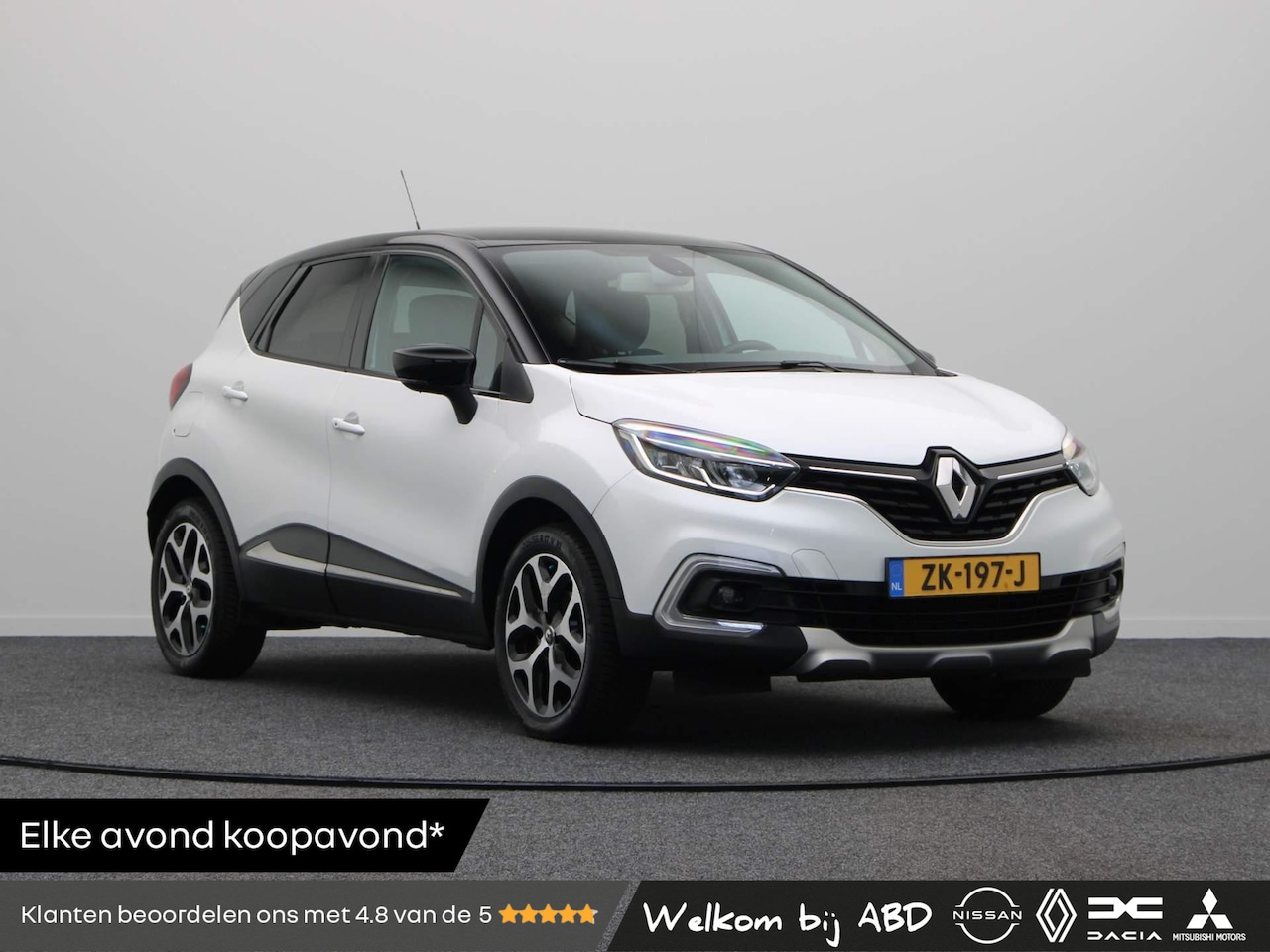 Renault Captur - TCe 90pk Intens | Trekhaak | Parkeersensoren achter | Navigatie | Climate Control | - AutoWereld.nl