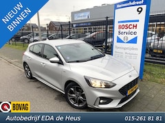 Ford Focus - 1.0 EcoBoost ST Line Business met o.a. navi, lm velgen, cruise, parkeersensoren, etc