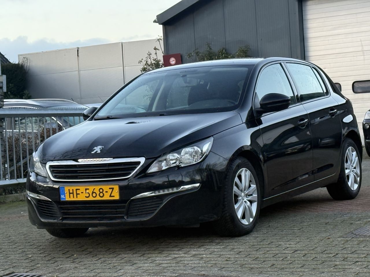 Peugeot 308 - 1.6 BlueHDi Blue Lease 1.6 BlueHDi Blue Lease - AutoWereld.nl