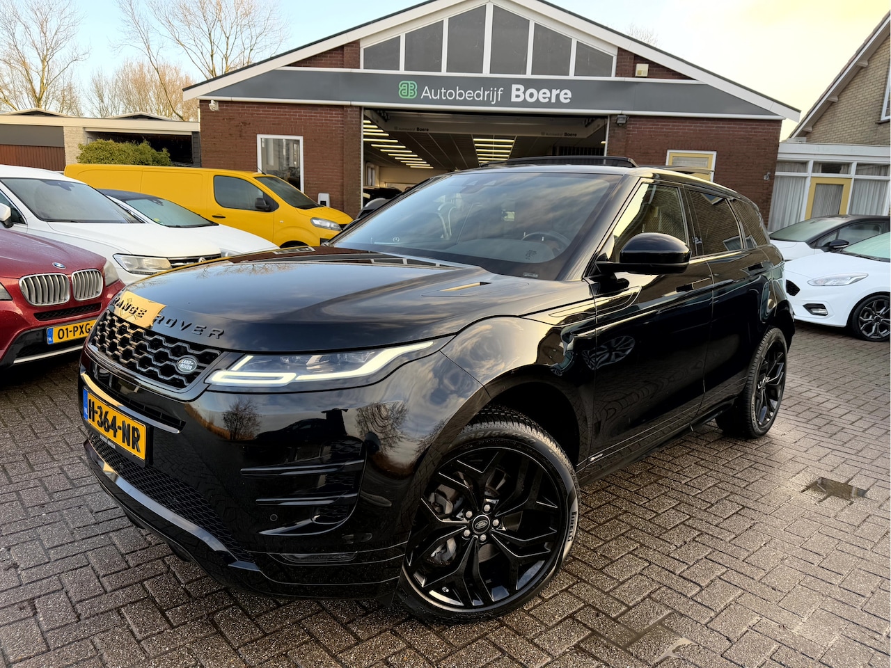 Land Rover Range Rover Evoque - 2.0 D150 AWD S Luxe Leer, Panoramadak, Navi Camera - AutoWereld.nl