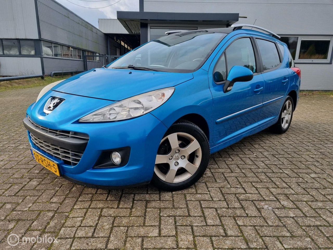 Peugeot 207 SW - 1.6 VTi Blue Exe, Pano, Navi, Clima - AutoWereld.nl