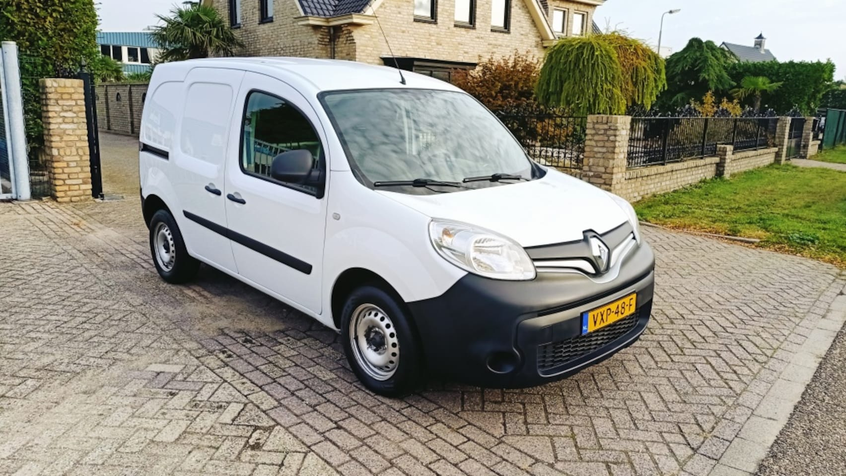 Renault Kangoo - 1.2 TCe 115 S&S Comf - AutoWereld.nl