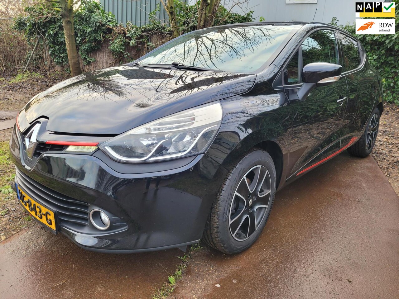 Renault Clio - 1.5 dCi ECO 1e eig dealer onderhouden - AutoWereld.nl