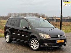 Volkswagen Touran - 1.2 TSI Highline BlueMotion 7p| Start/Stop| Navi| Lmv| Cruise| Nap| Boekjes