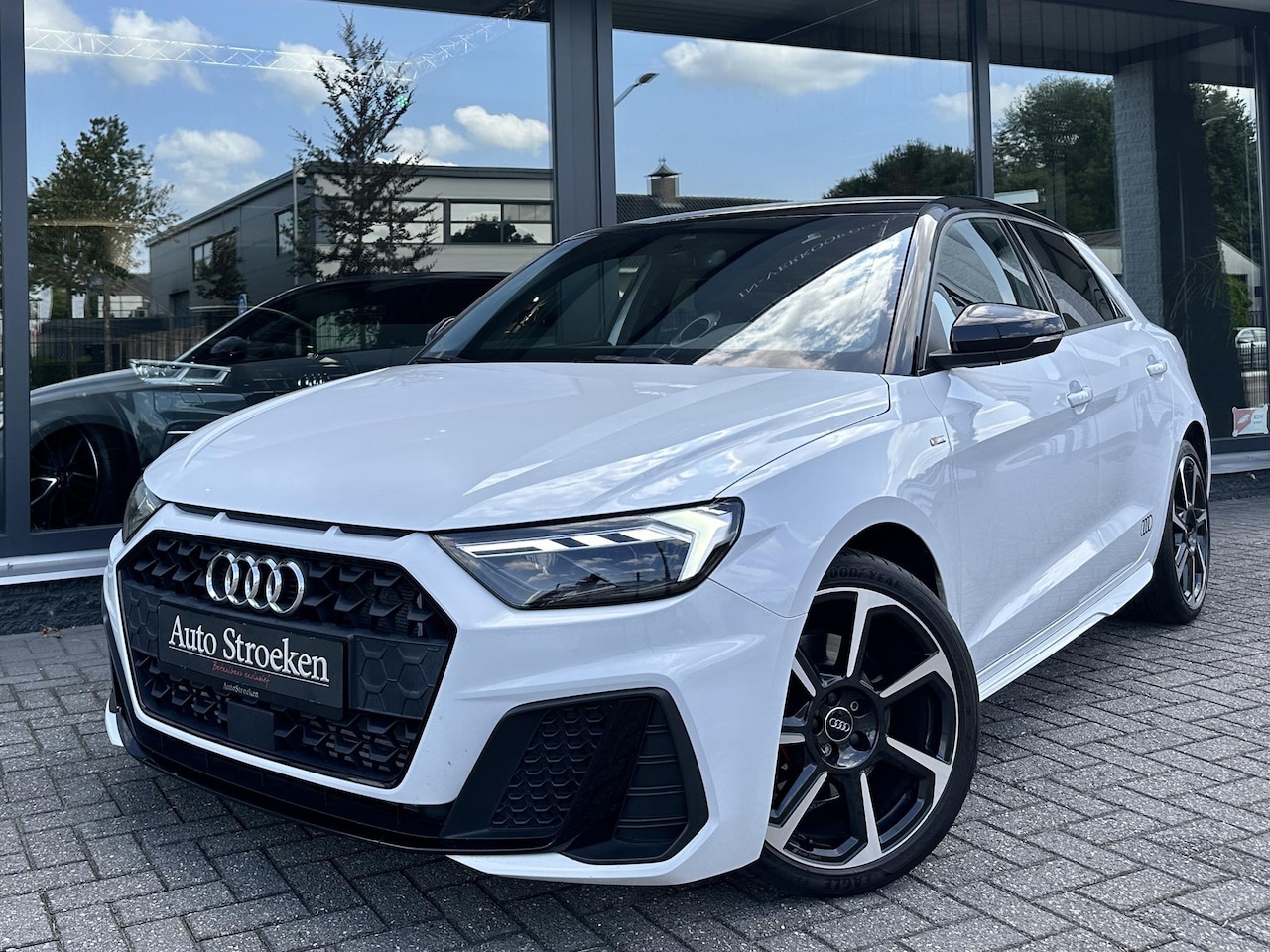 Audi A1 Sportback - 40 TFSI 200pk S-Line Edition One CarPlay Sfeer Led - AutoWereld.nl