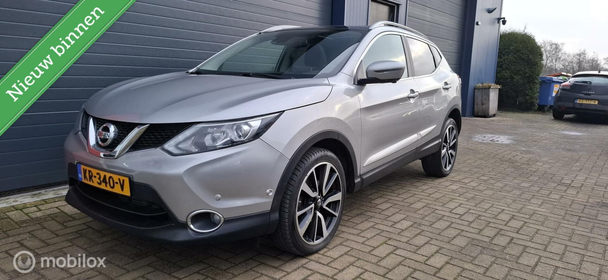 Nissan Qashqai - 1.2 Tekna 1.2 Tekna,Pano,Leer,Trekhaak - AutoWereld.nl