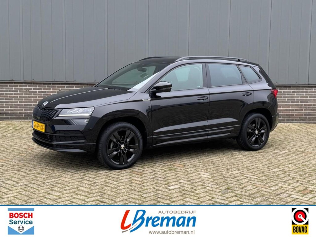 Skoda Karoq - 1.5 TSI ACT SPORTLINE DSG Virtual Cockpit Panoramadak - AutoWereld.nl