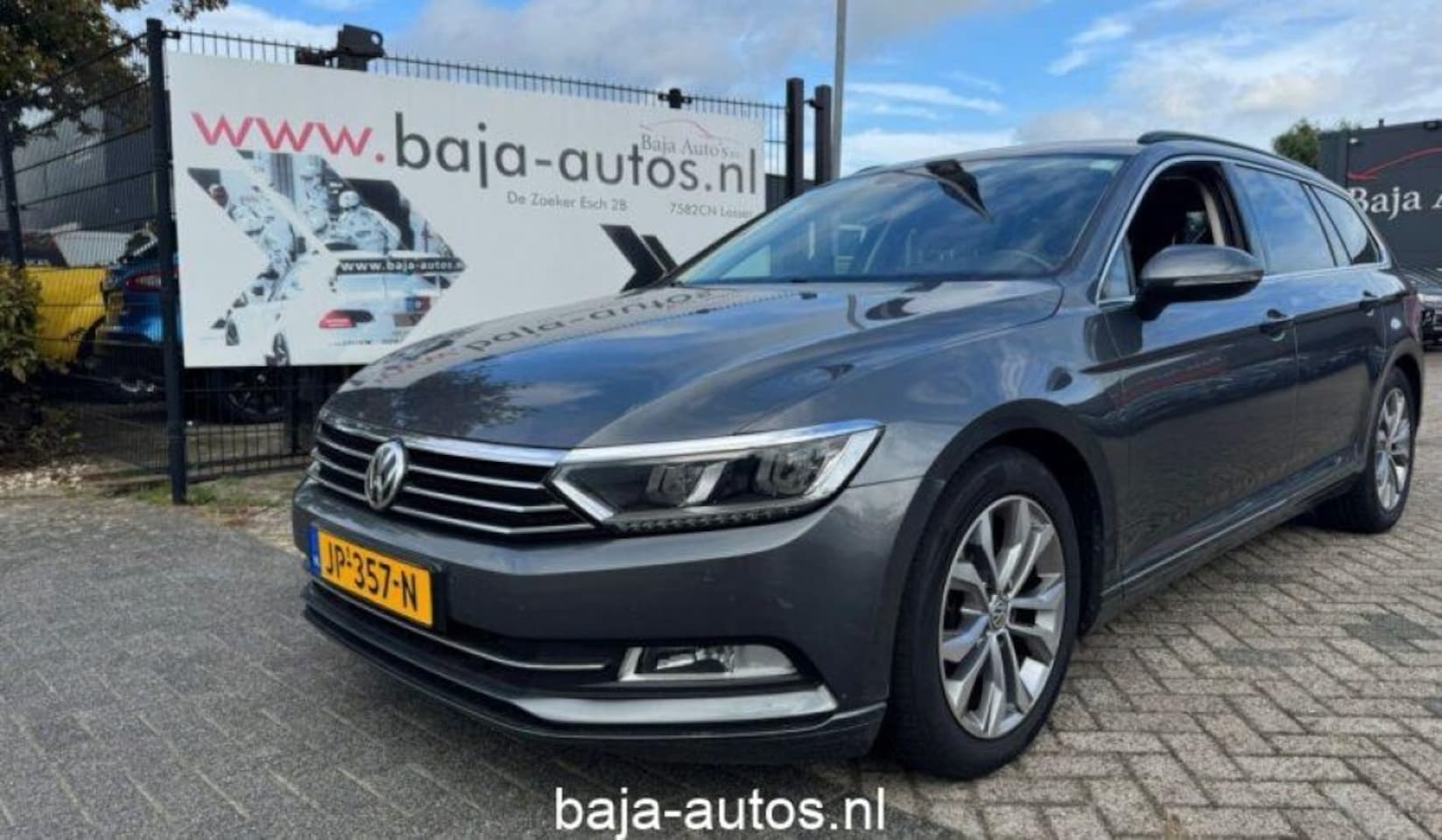 Volkswagen Passat - 1.6 TDI Comfortline 1.6 TDI COMFORTLINE - AutoWereld.nl