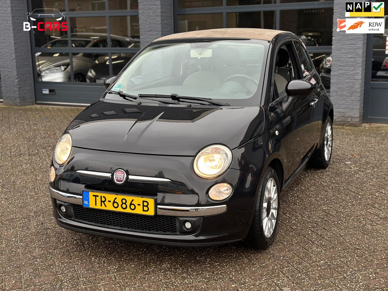 Fiat 500 C - 1.2 Lounge NAP|CABRIO|AIRCO|PDC|MP3 - AutoWereld.nl