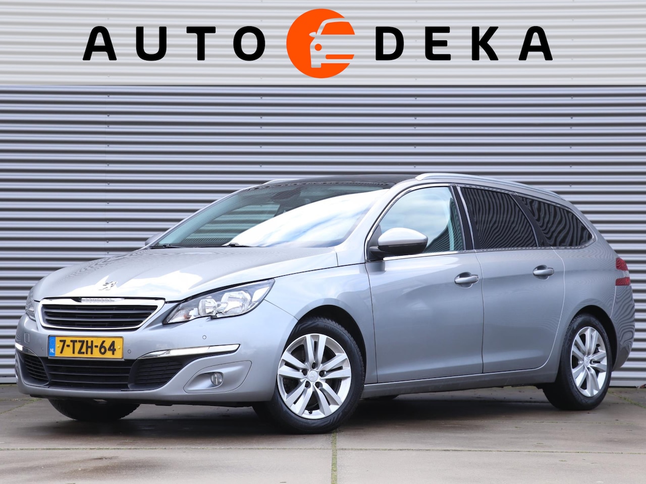 Peugeot 308 SW - 2.0 BlueHDI Blue Lease Executive *Panodak*Navigatie*Parkeersens.* - AutoWereld.nl